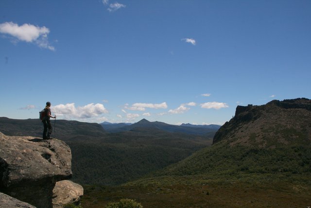 walking near mt rofus