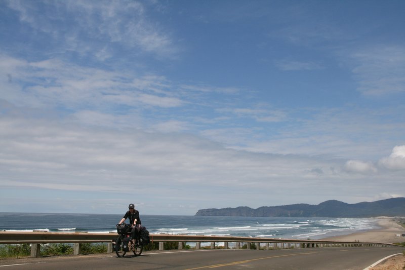 cycle touring on Oregon coast 