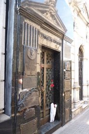 eva peron grave