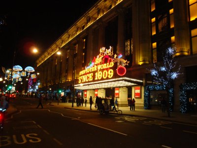 london empty streets 09