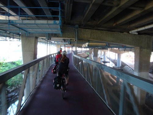 melbourne - cycle lane under freeway how cool is that